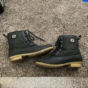 TOMMY HILFIGER DUCK BOOTS WOMEN'S SIZE 8 BLACK WINTER/RAIN BOOTS